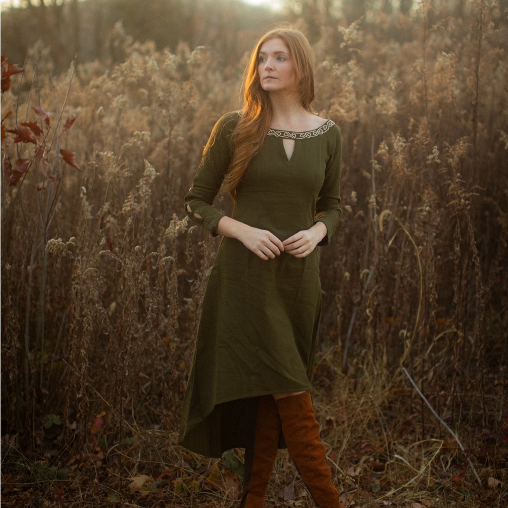 Celtic Fusion Marin Celtic Dress